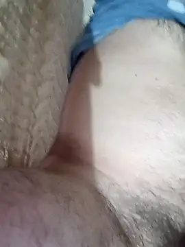 Snapshot of YUCA_MILKMAN chatting on December 15, 2025, 1:11 am YUCA MILKMAN online show from December 15, 2025, 1:11 am