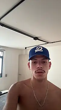 Snapshot of angel_and_deen chatting on November 26, 2025, 3:34 pm angel and deen online show from November 26, 2025, 3:34 pm