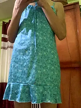 Snapshot of Femboylili chatting on November 29, 2025, 10:32 pm Femboylili online show from November 29, 2025, 10:32 pm