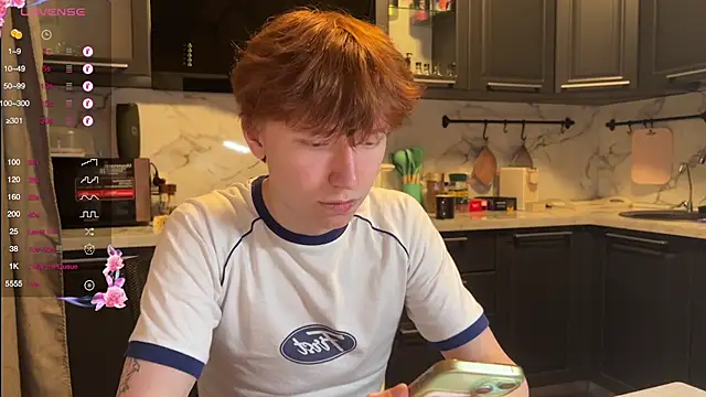 Snapshot of tommy_colson chatting on November 16, 2025, 3:17 pm tommy colson online show from November 16, 2025, 3:17 pm