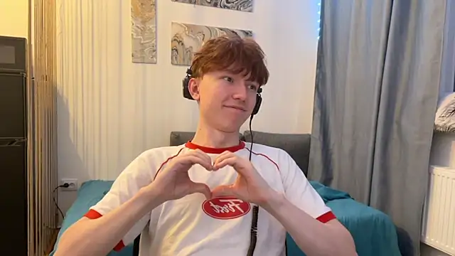 Snapshot of tommy_colson chatting on December 15, 2025, 8:03 pm tommy colson online show from December 15, 2025, 8:03 pm