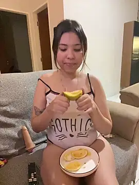 KiaraCut online show from April 7, 2026, 3:08 am