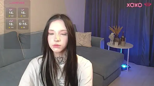 mefwhore online show from January 18, 2026, 4:32 pm