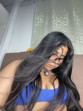 virginbrunette99 online show from June 5, 2026, 5:56 am