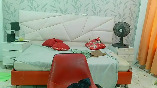 Snapshot of SexyPamela69 chatting on April 30, 2026, 8:57 pm SexyPamela69 online show from April 30, 2026, 8:57 pm
