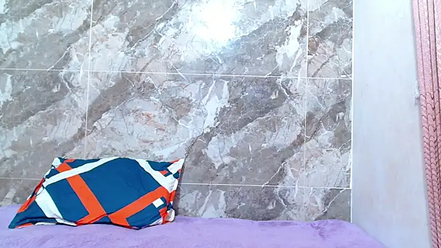 Snapshot of kima_leds chatting on February 24, 2026, 1:39 am kima leds online show from February 24, 2026, 1:39 am