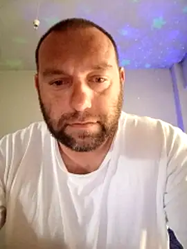 chris19851 online show from May 24, 2026, 8:14 am