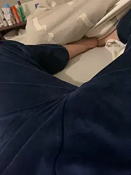 Snapshot of zou_9997 chatting on September 15, 2025, 12:44 am zou 9997 online show from September 15, 2025, 12:44 am