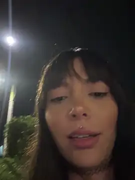Snapshot of OhPolie_ chatting on March 2, 2025, 1:37 am OhPolie online show from March 2, 2025, 1:37 am