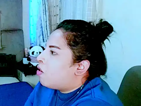 Snapshot of indiantopaz694u chatting on November 18, 2025, 5:55 am indiantopaz694u online show from November 18, 2025, 5:55 am