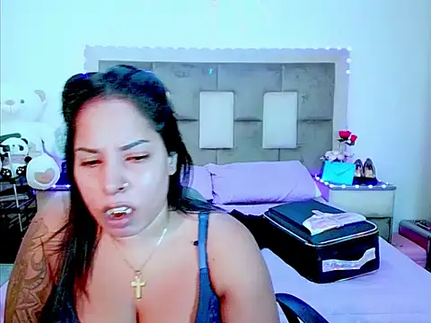 indiantopaz694u online show from May 31, 2026, 4:51 am