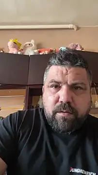 Snapshot of Alexander18edd chatting on February 20, 2026, 1:13 pm Alexander18edd online show from February 20, 2026, 1:13 pm