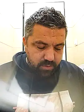 Alexander18edd online show from October 3, 2025, 11:23 am