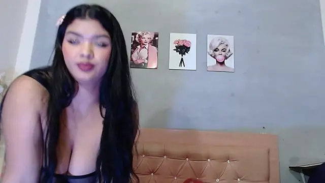 Snapshot of Alma_Meza chatting on October 25, 2025, 4:29 pm Alma Meza online show from October 25, 2025, 4:29 pm