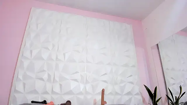 Valeriagomez  online show from March 14, 2025, 5:35 pm