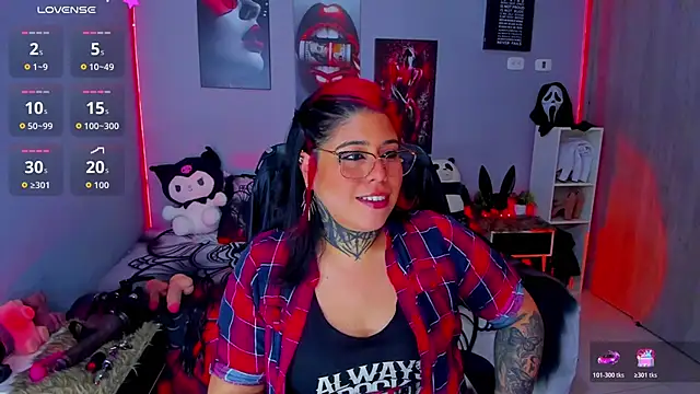 Veronika metal online show from October 22, 2025, 6:29 pm