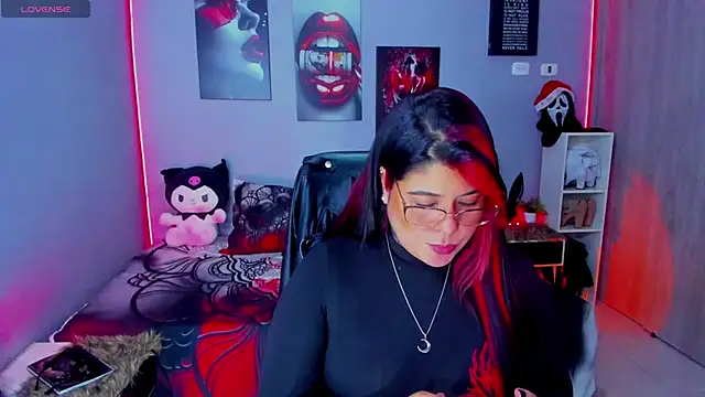 Veronika metal online show from November 26, 2025, 8:42 pm