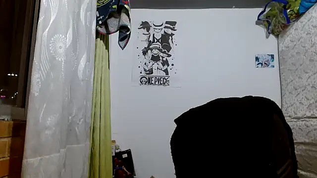 Snapshot of Escarcha-blue chatting on November 28, 2025, 12:22 am Escarcha-blue online show from November 28, 2025, 12:22 am