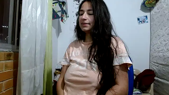 Snapshot of Escarcha-blue chatting on November 12, 2025, 1:43 am Escarcha-blue online show from November 12, 2025, 1:43 am