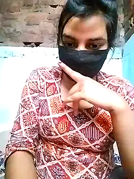 Snapshot of kusum_girl chatting on March 16, 2025, 12:00 pm kusum girl online show from March 16, 2025, 12:00 pm