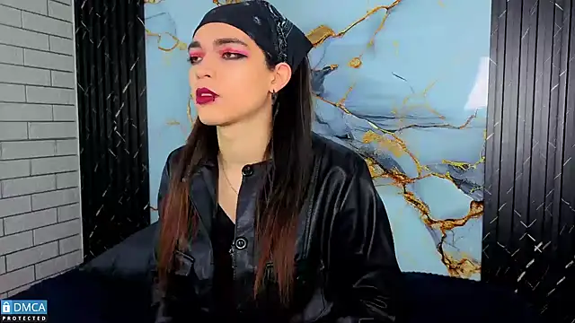 MaeveKuro online show from January 10, 2026, 3:24 am