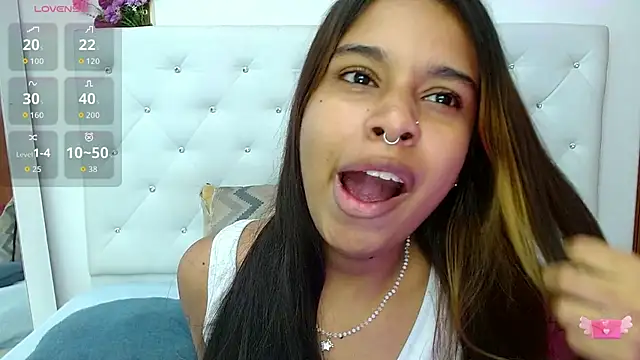 sweetebony 33 online show from November 11, 2025, 5:35 am