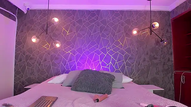 Snapshot of zephyra-angels chatting on December 17, 2025, 3:22 am zephyra-angels online show from December 17, 2025, 3:22 am