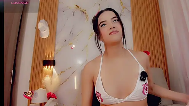 Snapshot of ValeriCardenas chatting on November 28, 2025, 12:22 am ValeriCardenas online show from November 28, 2025, 12:22 am