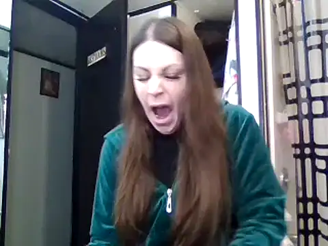 Snapshot of mrstoxox4594 chatting on March 3, 2025, 12:06 pm mrstoxox4594 online show from March 3, 2025, 12:06 pm