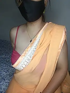 Snapshot of neha_rohan12 chatting on March 14, 2025, 6:29 pm neha rohan12 online show from March 14, 2025, 6:29 pm