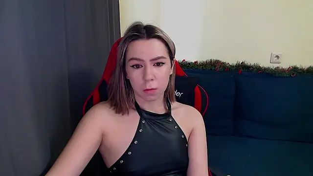 Snapshot of meganluss chatting on December 5, 2025, 5:50 am meganluss online show from December 5, 2025, 5:50 am