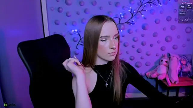 doll vey online show from January 5, 2026, 8:12 pm