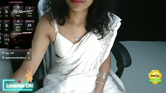 fullmoan online show from October 9, 2025, 8:04 am