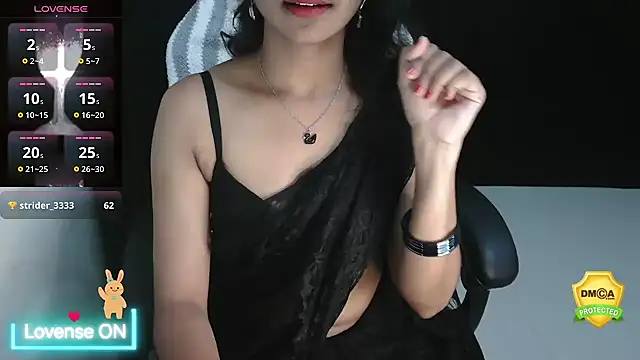 fullmoan online show from October 7, 2025, 5:25 pm