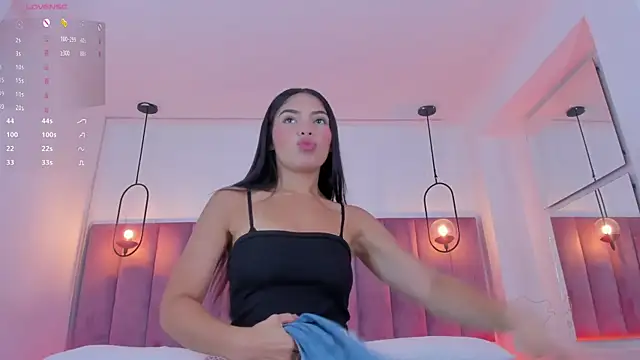 Haily b online show from November 23, 2025, 5:56 pm