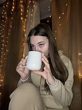 Snapshot of MrrKate chatting on February 19, 2026, 12:07 am MrrKate online show from February 19, 2026, 12:07 am