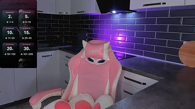 EmmaVictori1 online show from April 6, 2026, 6:25 am