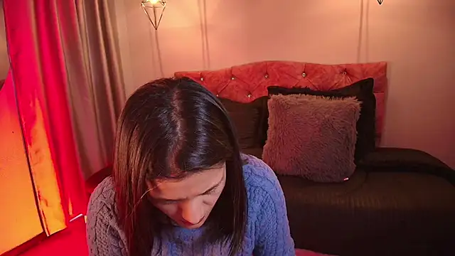 miaoconell online show from December 2, 2025, 9:38 pm