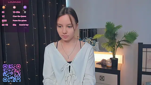 Snapshot of EdinaCordner chatting on March 16, 2025, 7:15 am EdinaCordner online show from March 16, 2025, 7:15 am