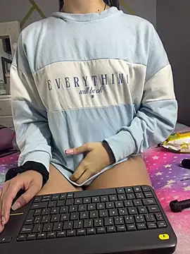 angellicaa  online show from February 4, 2026, 2:12 pm