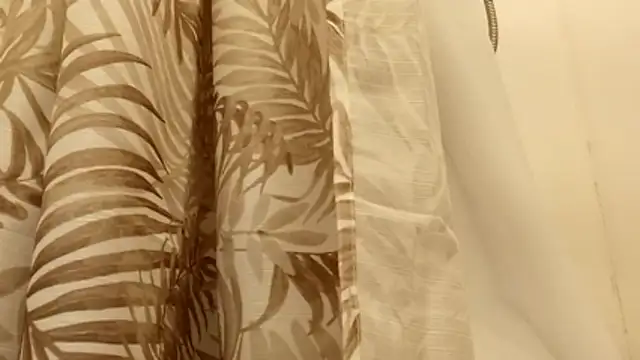 wetnwildforyou online show from November 23, 2025, 7:02 pm