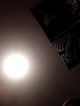 1Zoey101 online show from February 4, 2026, 4:07 am