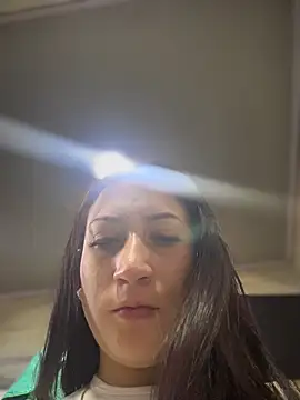 Snapshot of Mila_LS chatting on December 3, 2025, 12:59 pm Mila LS online show from December 3, 2025, 12:59 pm