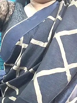 abinaya26 online show from November 25, 2025, 8:14 am