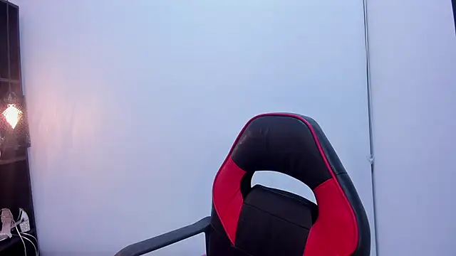 Snapshot of Bonniie_22 chatting on March 20, 2025, 1:46 am Bonniie 22 online show from March 20, 2025, 1:46 am