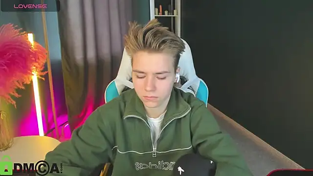 Snapshot of Jean_Wilsons chatting on March 18, 2025, 10:50 am Jean Wilsons online show from March 18, 2025, 10:50 am