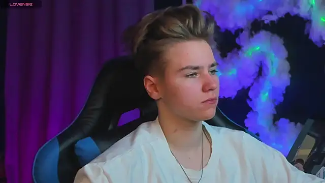 Snapshot of Jean_Wilsons chatting on November 24, 2025, 11:10 am Jean Wilsons online show from November 24, 2025, 11:10 am