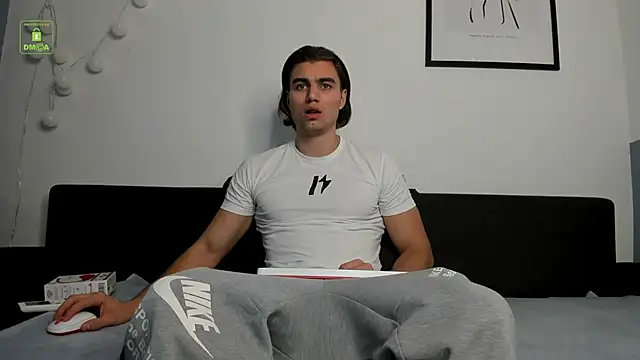 Snapshot of Kyle_Baker chatting on December 21, 2025, 6:15 am Kyle Baker online show from December 21, 2025, 6:15 am