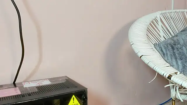 Snapshot of mary_cute9 chatting on October 2, 2025, 12:08 pm mary cute9 online show from October 2, 2025, 12:08 pm