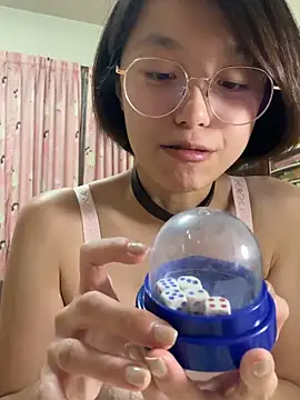 ladypaggy online show from March 23, 2026, 6:19 pm